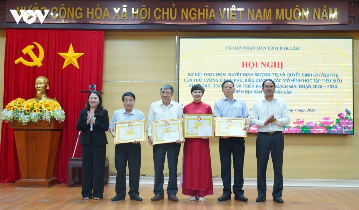 Đắk Lắk đẩy mạnh xây dựng xã hội học tập gắn với chuyển đổi số
