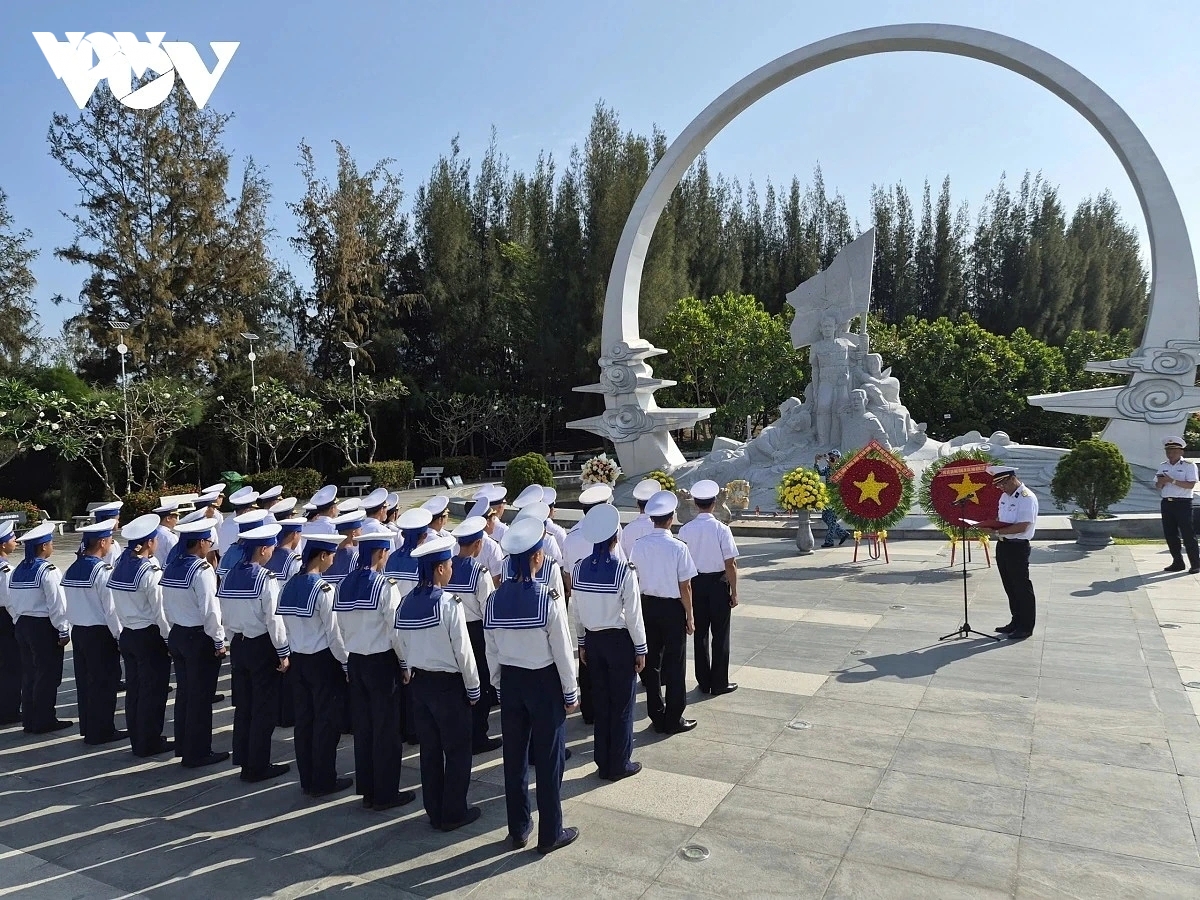 “Tổ quốc” - Khúc bi tráng về lịch sử và chủ quyền trong thơ Nguyễn Thế Kỷ