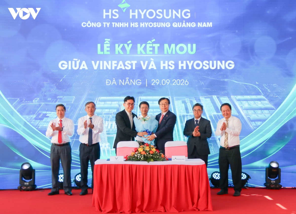 khoi cong du an nha may san xuat soi bcf va tham cac loai hinh anh 2