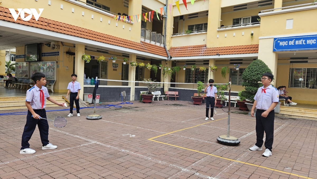 ho tro 100 trieu dong chua du suc hut giao vien ve vung bien tay ninh hinh anh 3