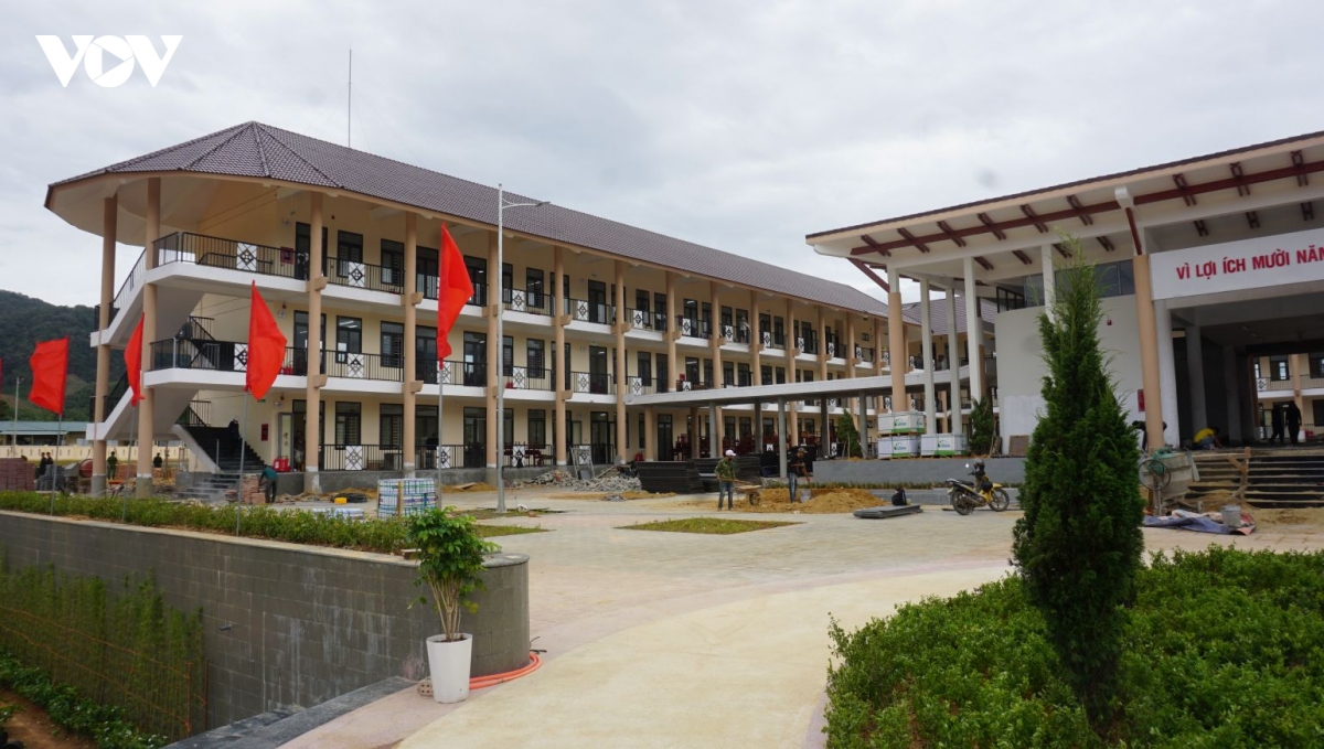 truong lien cap vung bien a luoi san sang cho nam hoc moi hinh anh 1