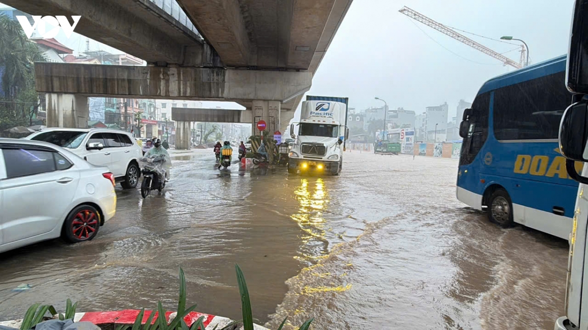 quoc lo 6 doan ba la - yen nghia ngap sau, xe chet may la liet hinh anh 5