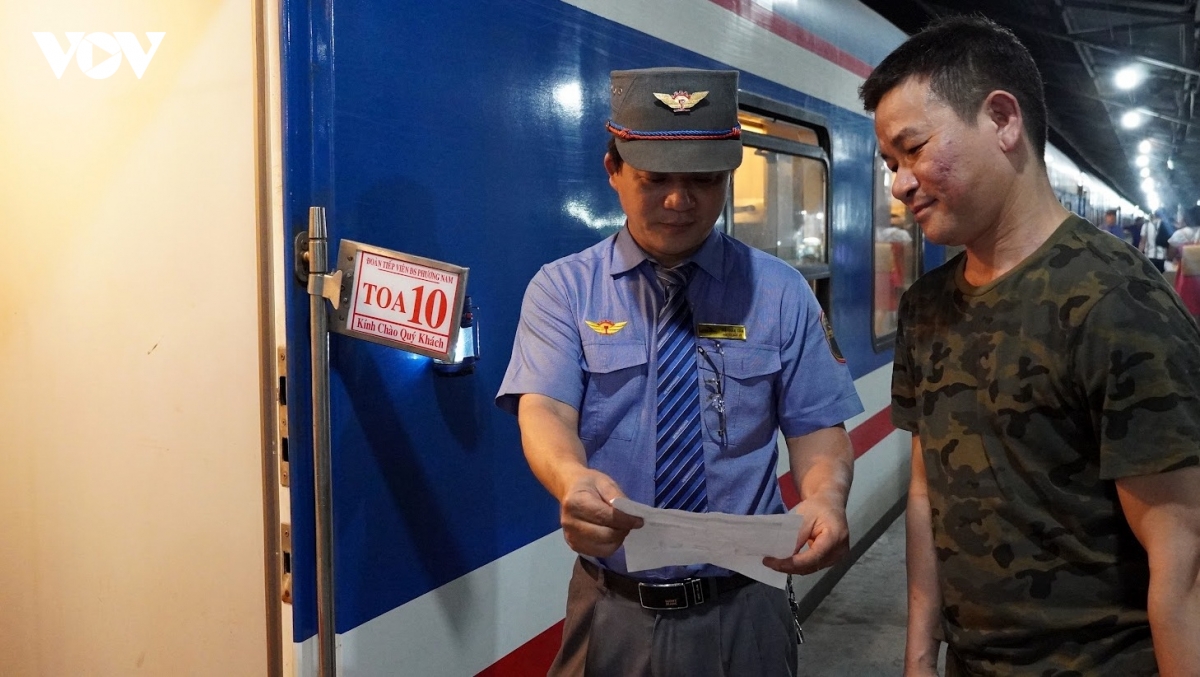 8h ngay 5 9 nganh duong sat mo ban ve tau tet Dinh mui 2027 hinh anh 2