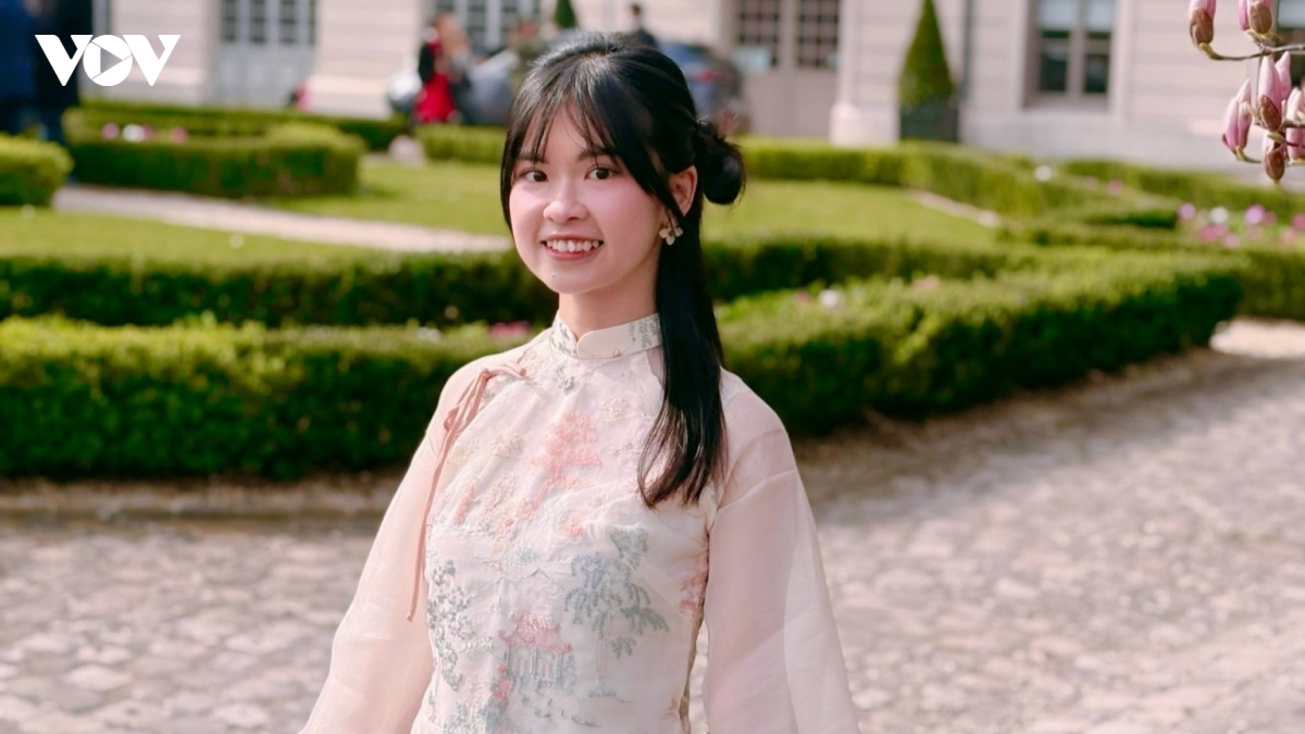 tuoi tre viet nam tai phap ky vong vao chuyen tham cua tong bi thu, chu tich nuoc hinh anh 2