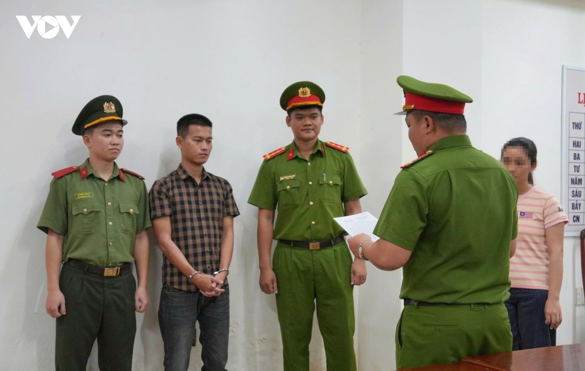 khoi to doi tuong lai xe may co nong do con, ma tuy gay tai nan chet nguoi hinh anh 1