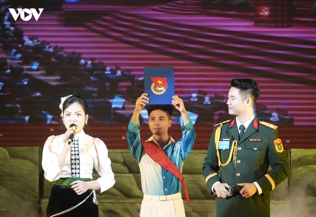 tuoi tre llvt quan khu 2 gieo niem tin, dung the tran long dan vung chac hinh anh 4