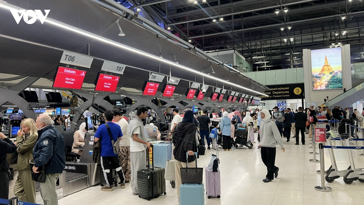 thai lan siet visa, giam thoi gian luu tru con 30 ngay hinh anh 1