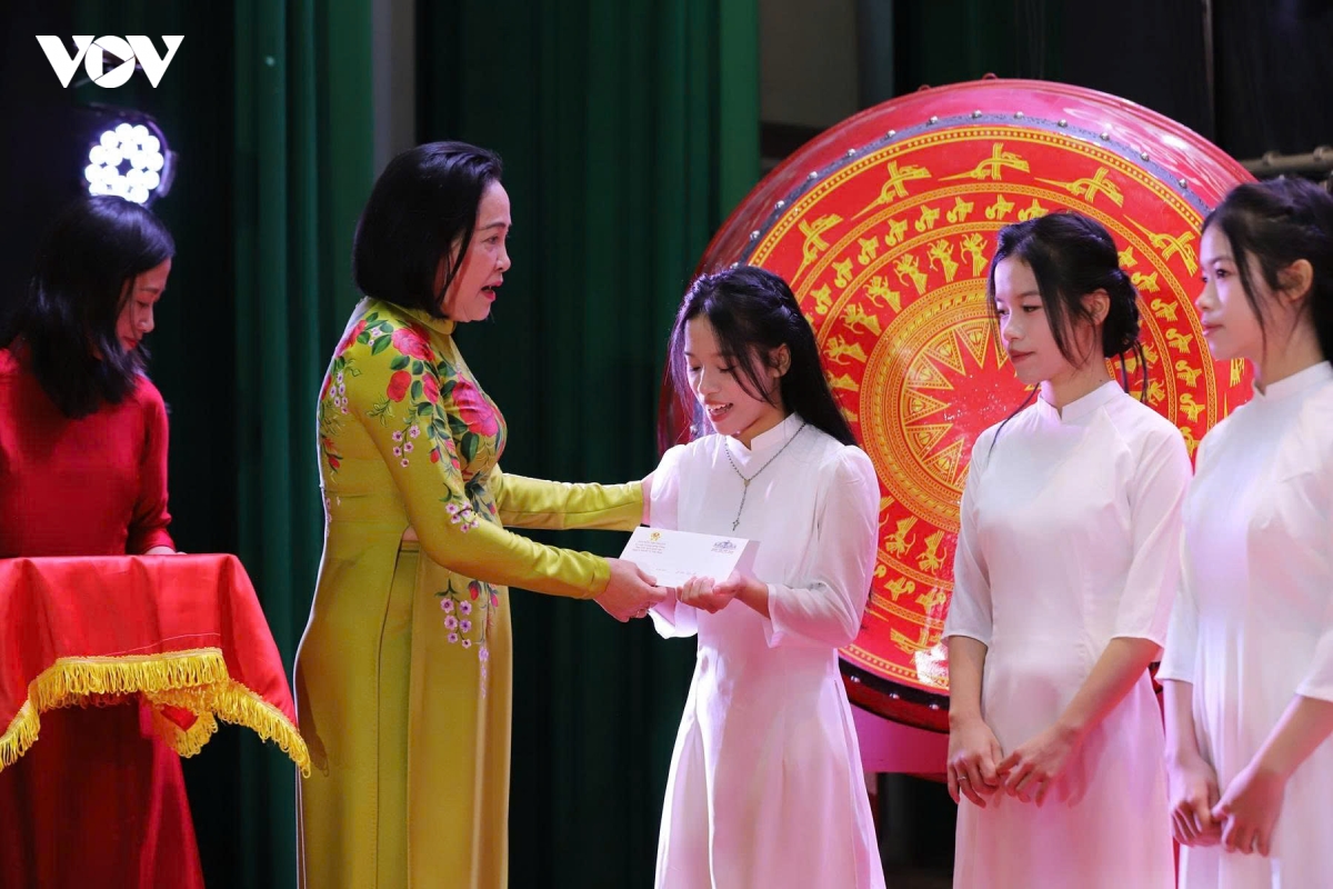 hoc sinh ca nuoc han hoan trong le khai giang nam hoc moi 2026-2027 hinh anh 70