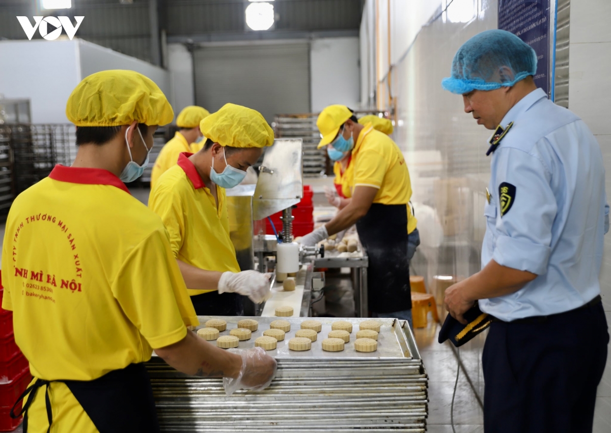 Đắk Lắk kiểm soát chặt chẽ thị trường bánh Trung thu