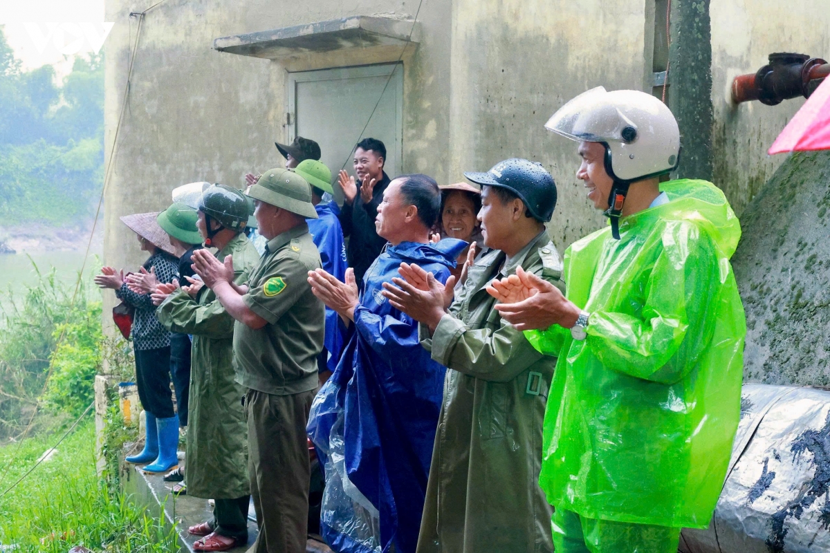 ben do Doan ket hoat dong tro lai sau hon 2 thang tam dung hinh anh 7