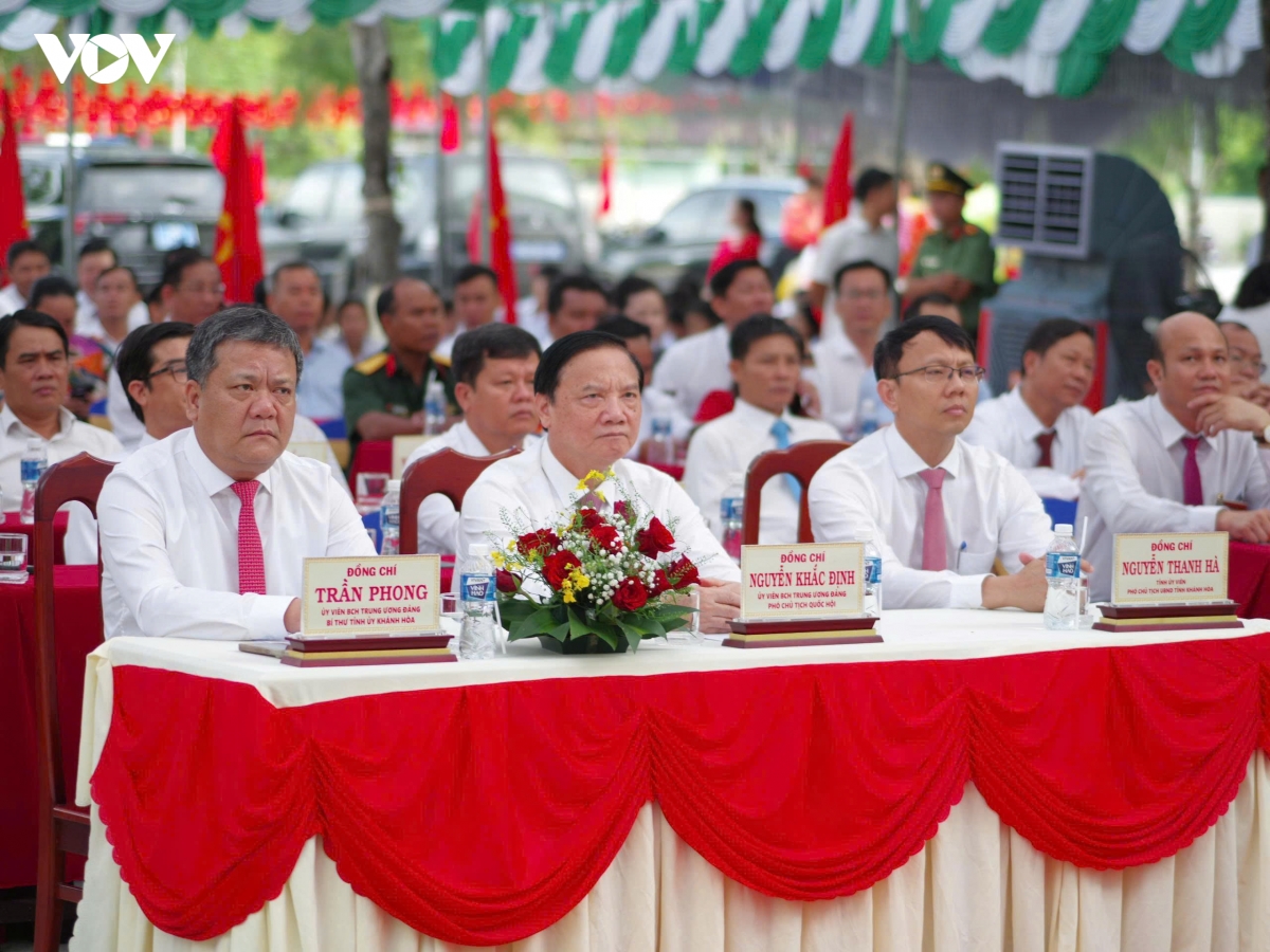 hoc sinh ca nuoc han hoan trong le khai giang nam hoc moi 2026-2027 hinh anh 147