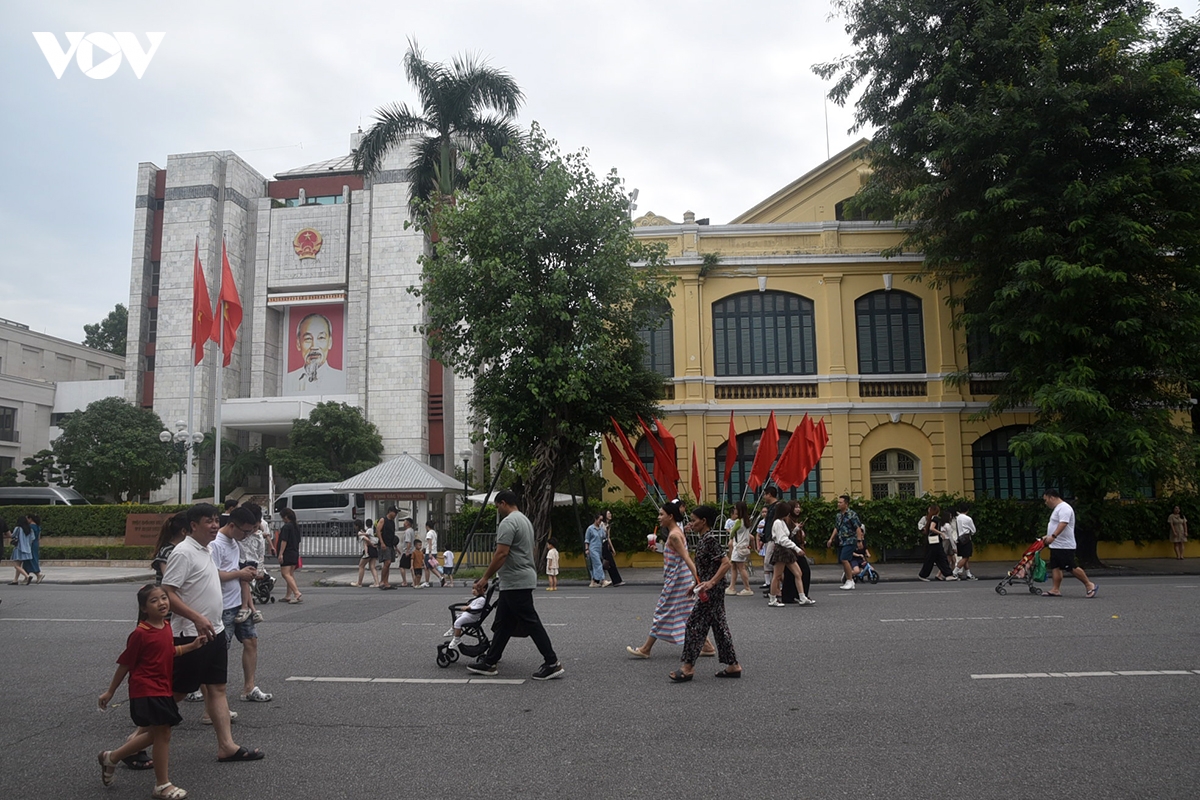 can canh 3 cong trinh phap duoc de xuat giu lai khi tai cau truc khu vuc ho guom hinh anh 3