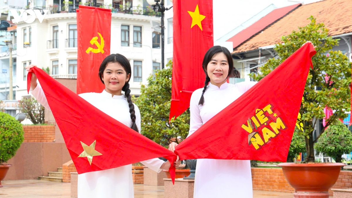 can tho ruc sac co tu hao trong ngay quoc khanh 2 9 hinh anh 3