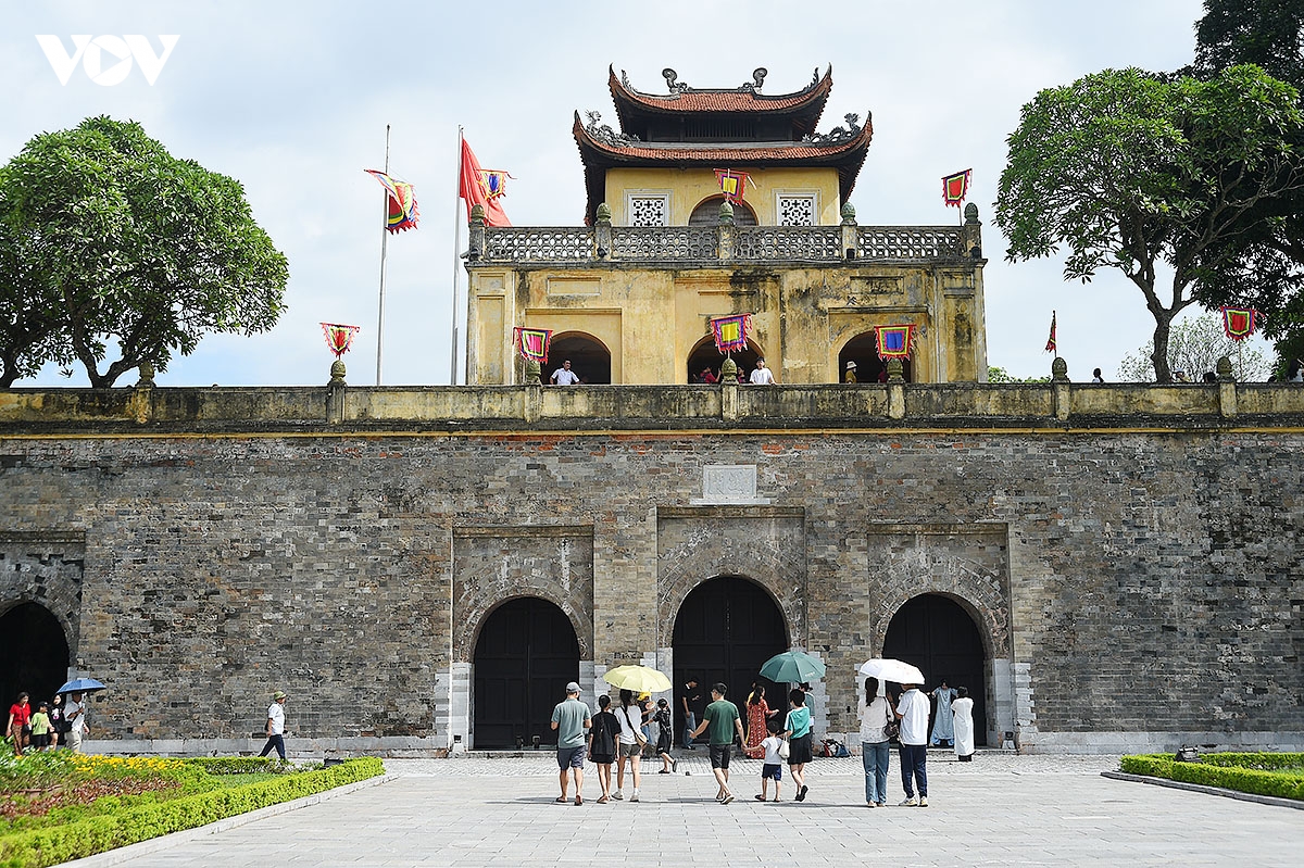 du khach, nguoi dan no nuc check-in, tham quan di tich tai ha noi dip nghi le 2 9 hinh anh 7