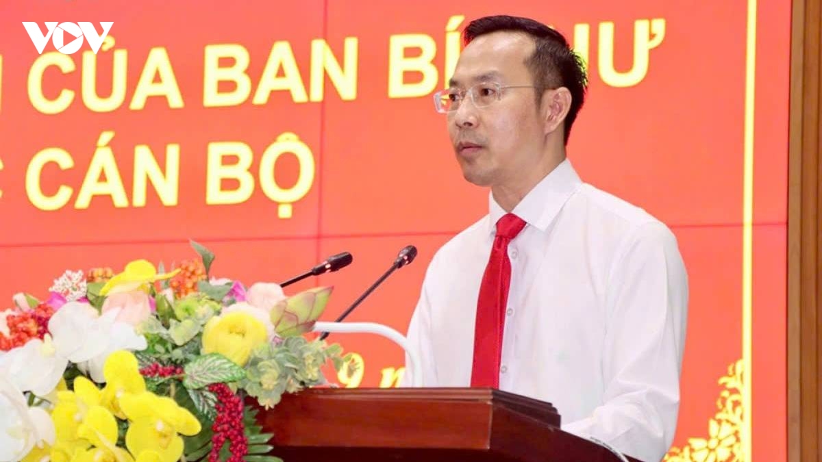 thu tuong chinh phu phe chuan nhan su tinh Dong thap, tp can tho hinh anh 1