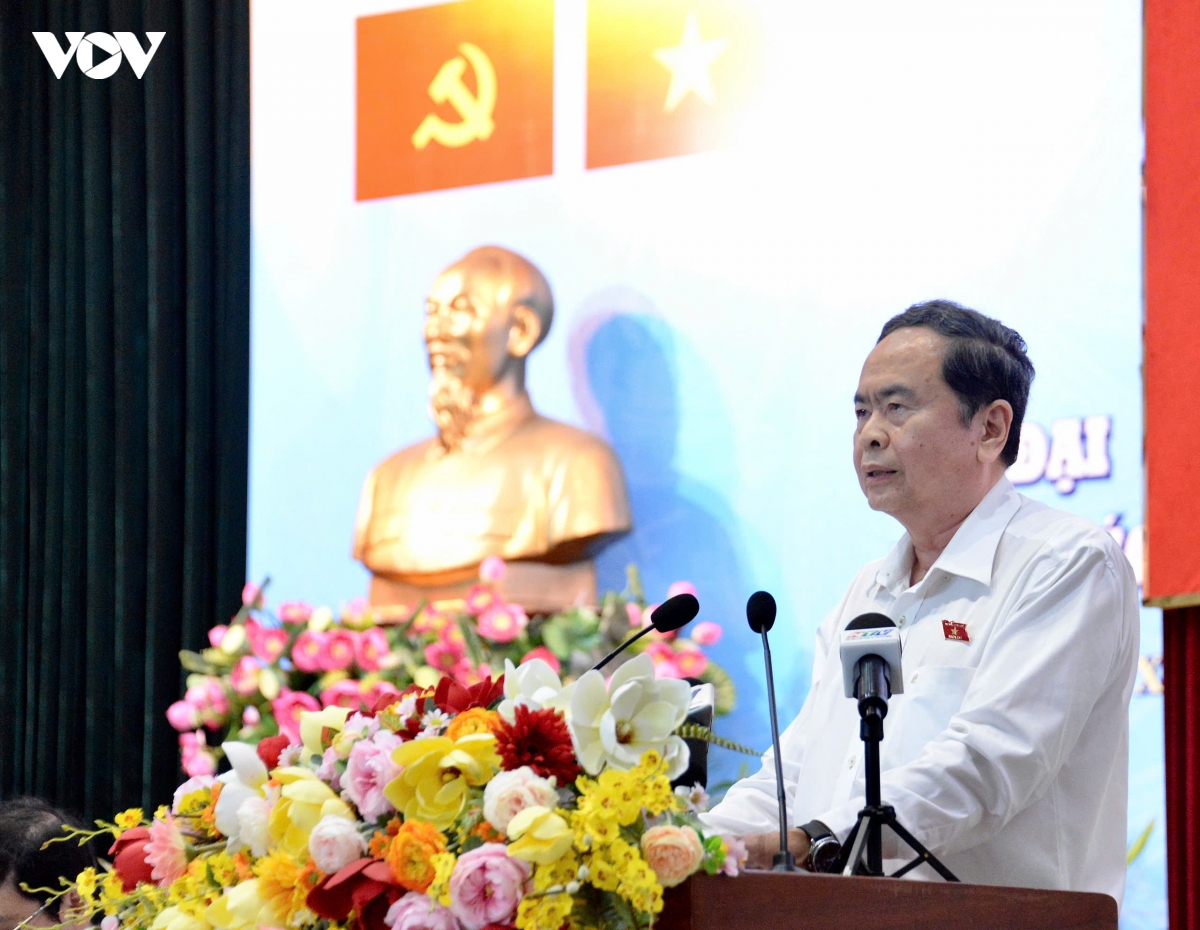 chu-tich-quoc-hoi-2.png