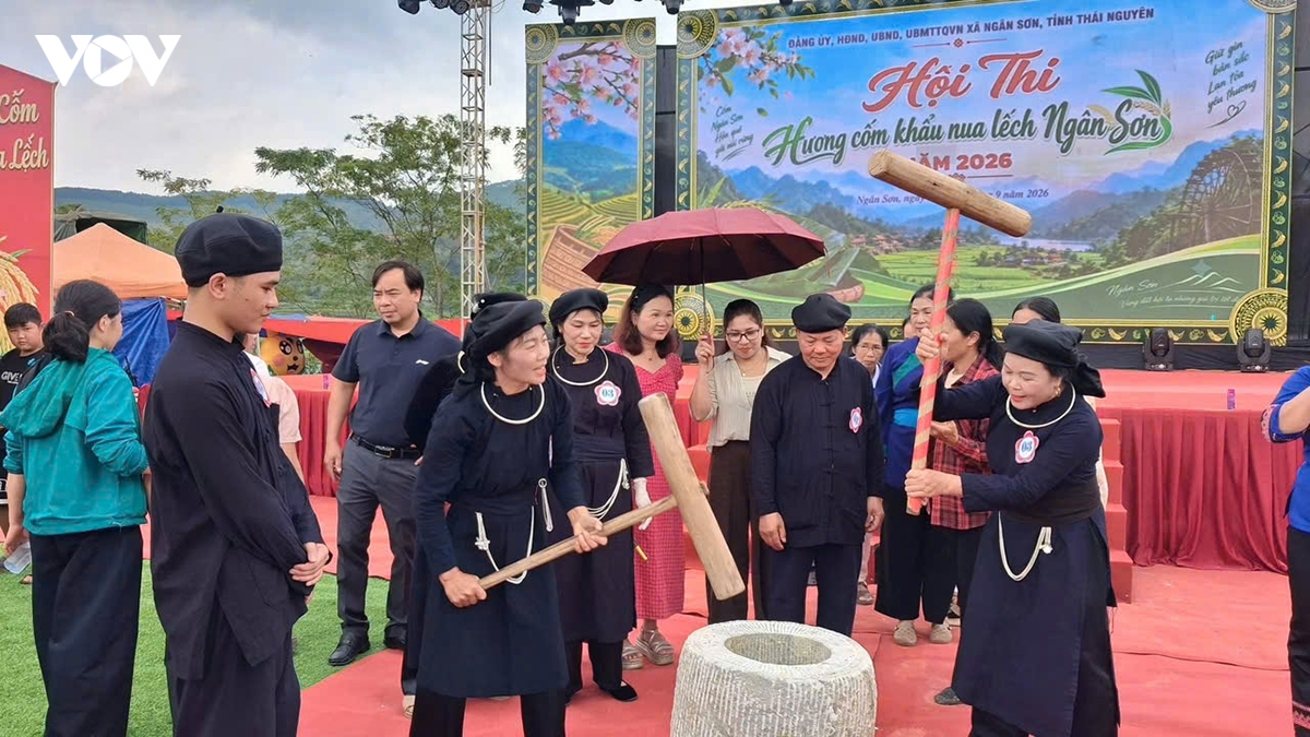 mua com khau nua lech o ngan son hinh anh 6