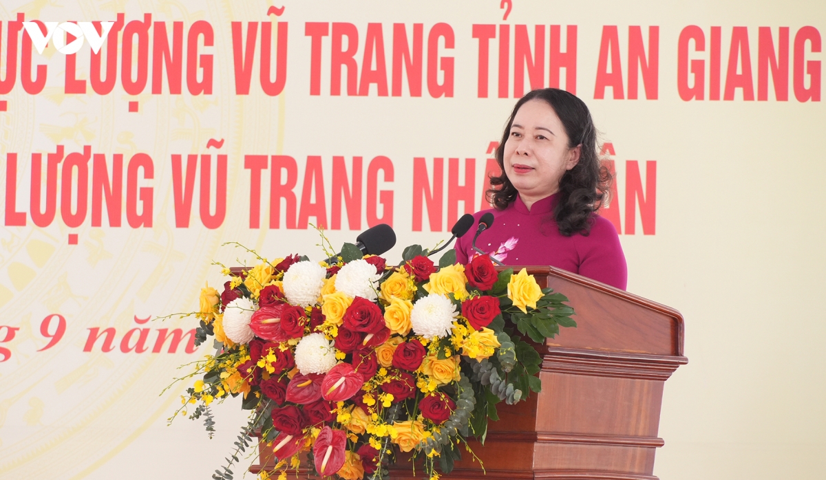 cong bo quyet dinh cong nhan ngay truyen thong luc luong vu trang tinh an giang hinh anh 2