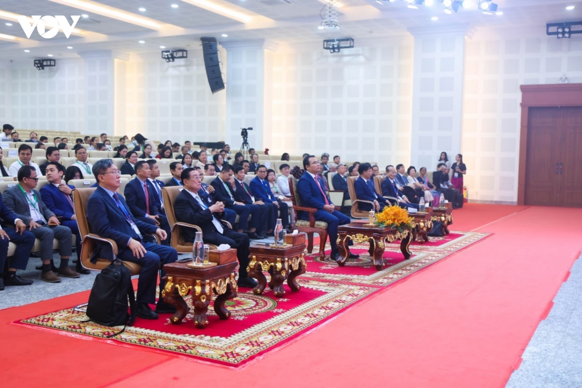 campuchia dang cai hoi nghi quoc te ve thu gom va quan ly nuoc mua hinh anh 2