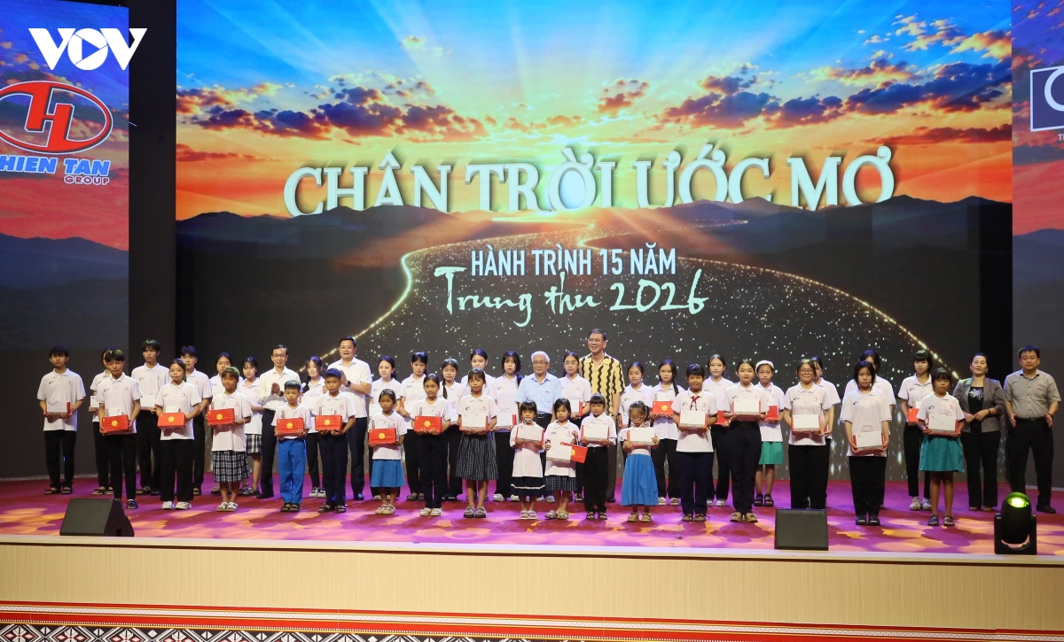 Chương trình “Chân trời ước mơ” 15 năm tiếp sức những phận đời khó khăn