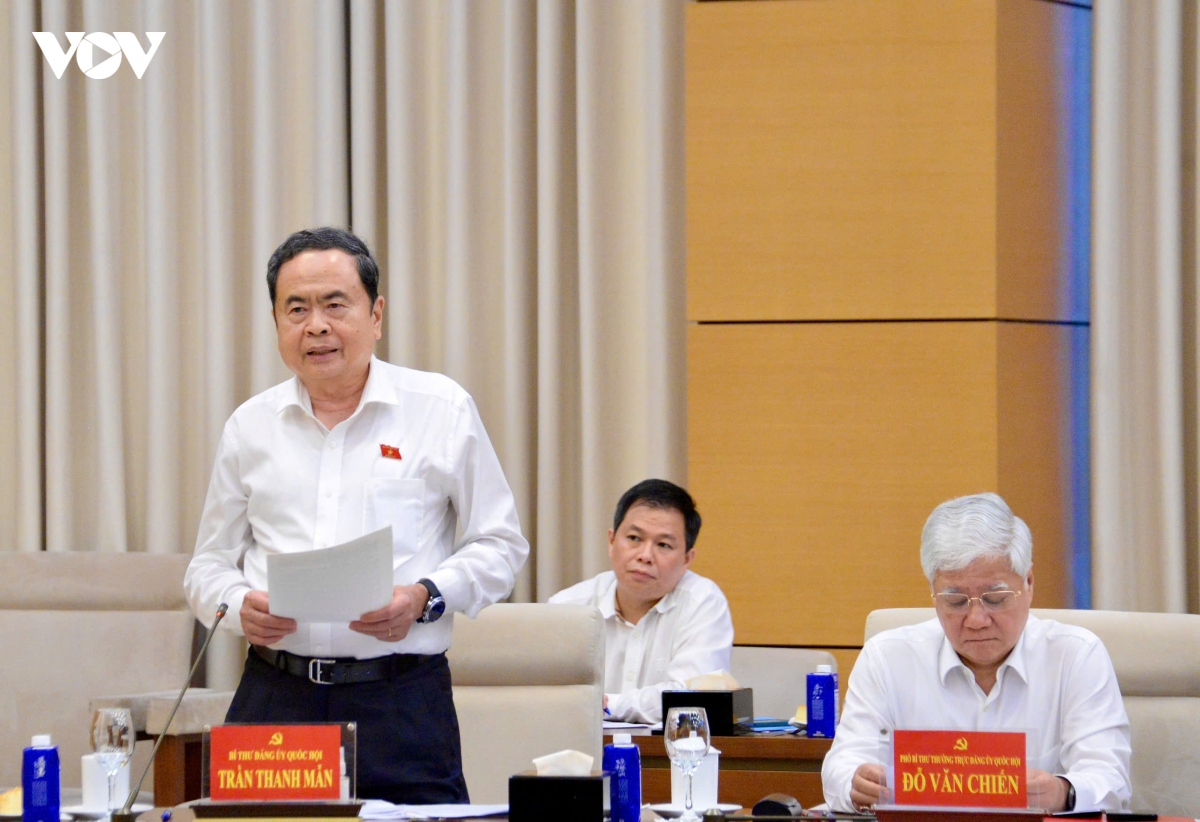 hoi nghi thong qua ket qua kiem tra, giam sat doi voi ban thuong vu Dang uy quoc hoi hinh anh 3