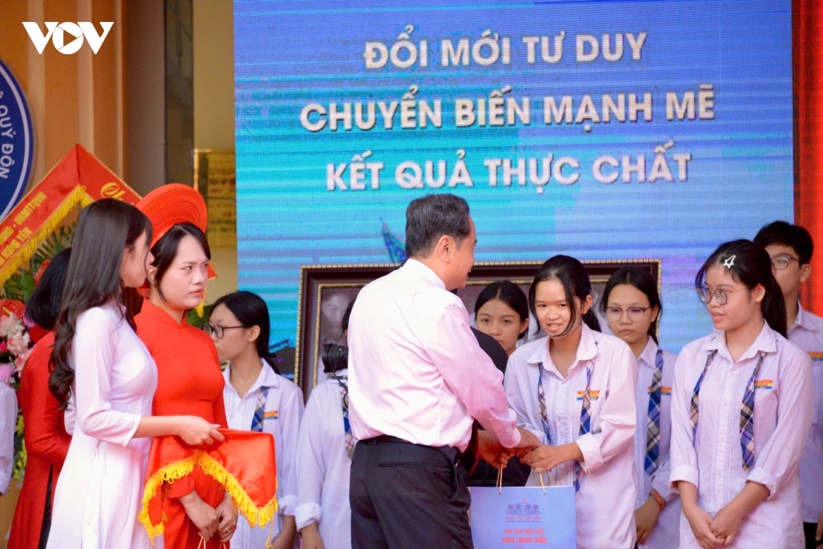 hoc sinh ca nuoc han hoan trong le khai giang nam hoc moi 2026-2027 hinh anh 253