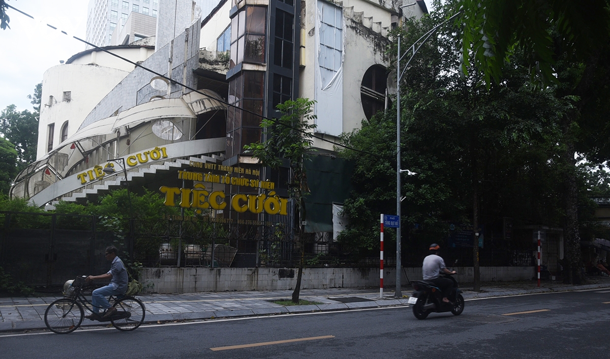 canh diu hiu co dai, la muc trong khuon vien cung thanh nien ha noi hinh anh 7