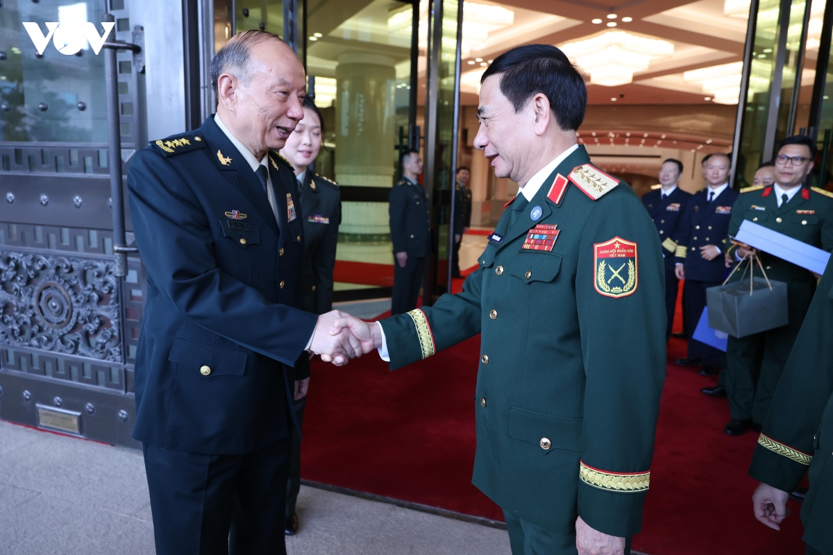 Dai tuong phan van giang hoi kien pho chu tich quan uy trung uong trung quoc hinh anh 1