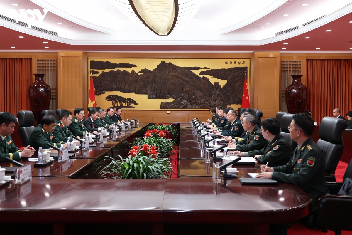 Dai tuong phan van giang hoi kien pho chu tich quan uy trung uong trung quoc hinh anh 2