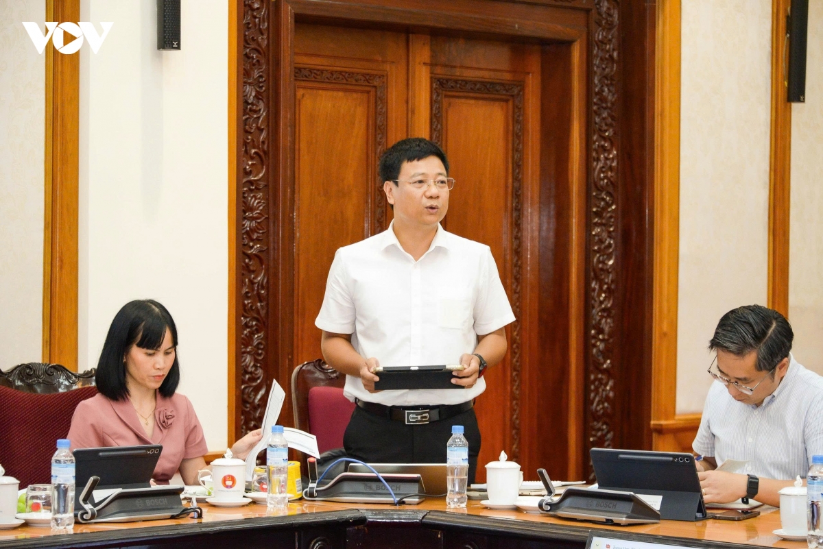 thuong truc ban bi thu chu tri hop ve he thong quan ly cong viec, danh gia can bo hinh anh 4