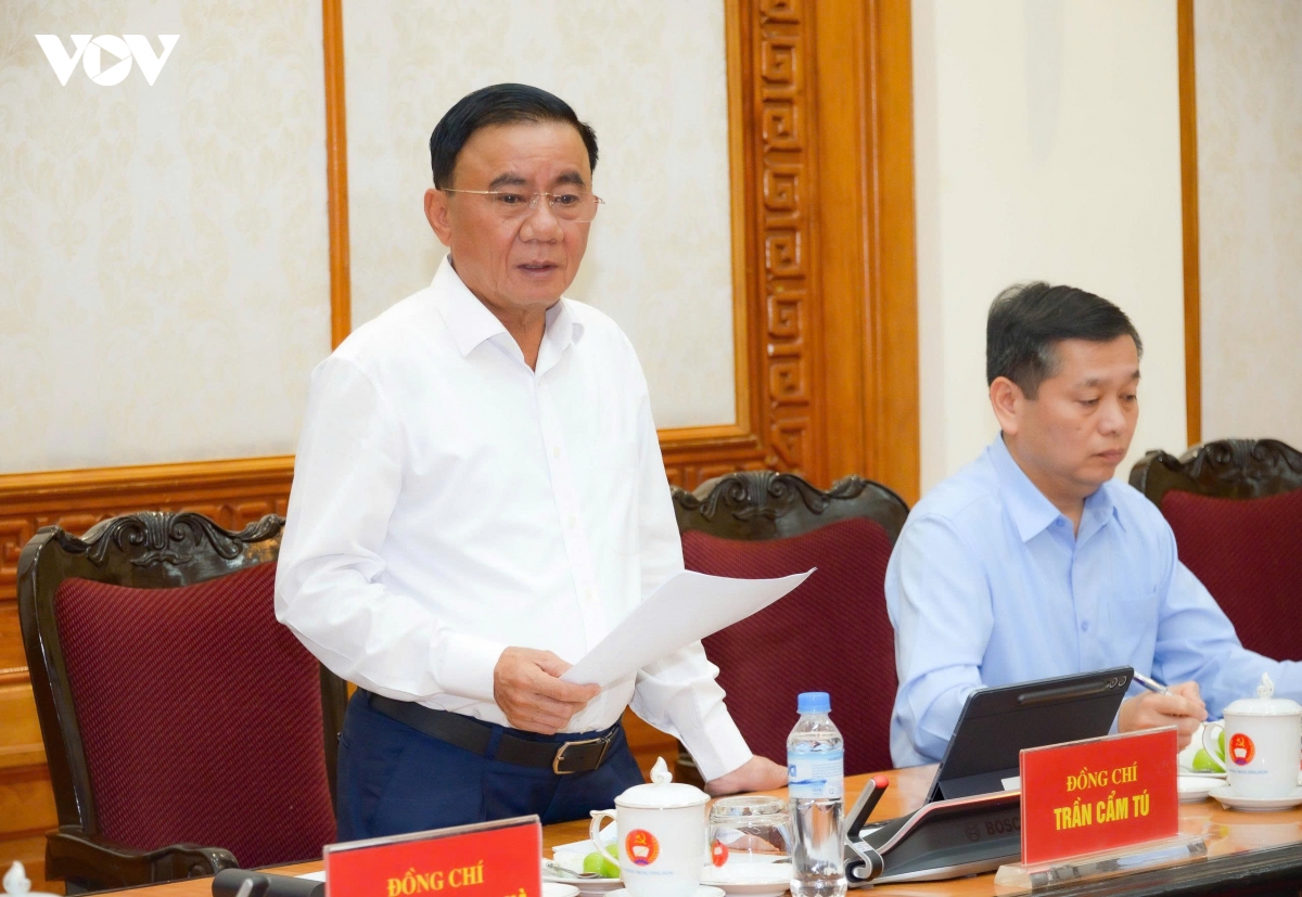 thuong truc ban bi thu chu tri hop ve he thong quan ly cong viec, danh gia can bo hinh anh 2