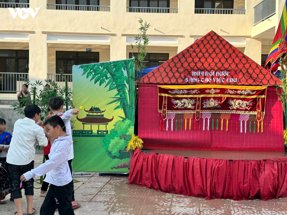 hon 1.000 em nho vung bien yen khuong don trung thu dac biet hinh anh 8
