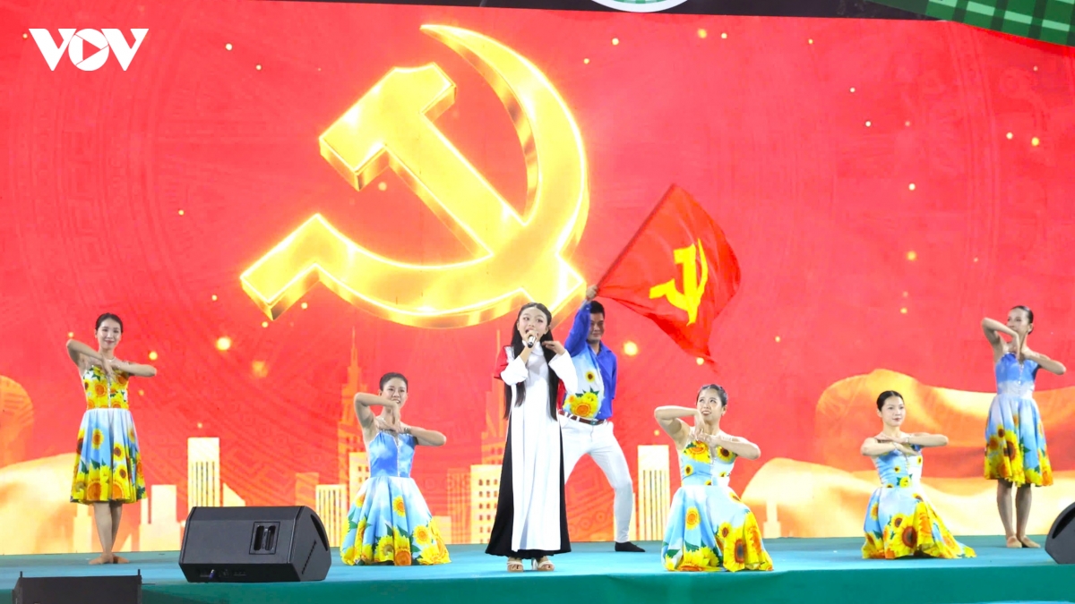 Dac sac chuong trinh nghe thuat mien tay ngay hoi non song hinh anh 1
