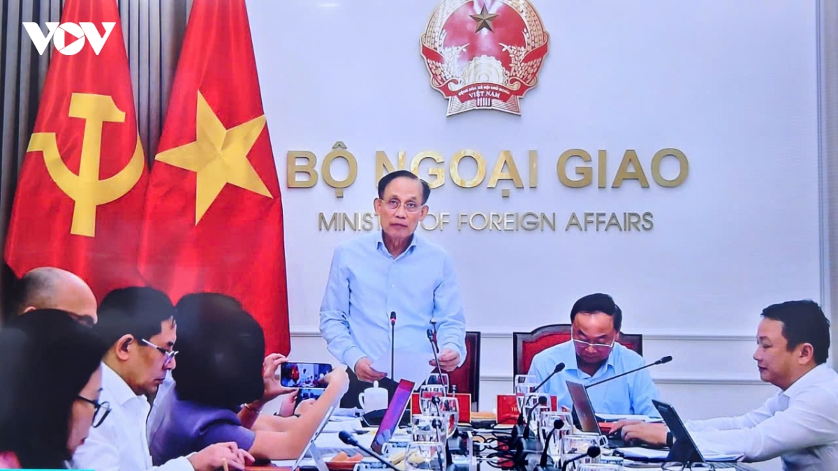 Doan kiem tra, giam sat so 230 lam viec voi ban thuong vu tinh uy gia lai hinh anh 1