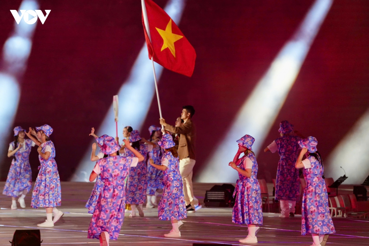khoanh khac Doan the thao viet nam dieu hanh tai le khai mac asiad 2026 hinh anh 7