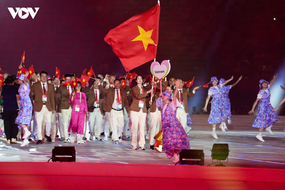 khoanh khac Doan the thao viet nam dieu hanh tai le khai mac asiad 2026 hinh anh 4