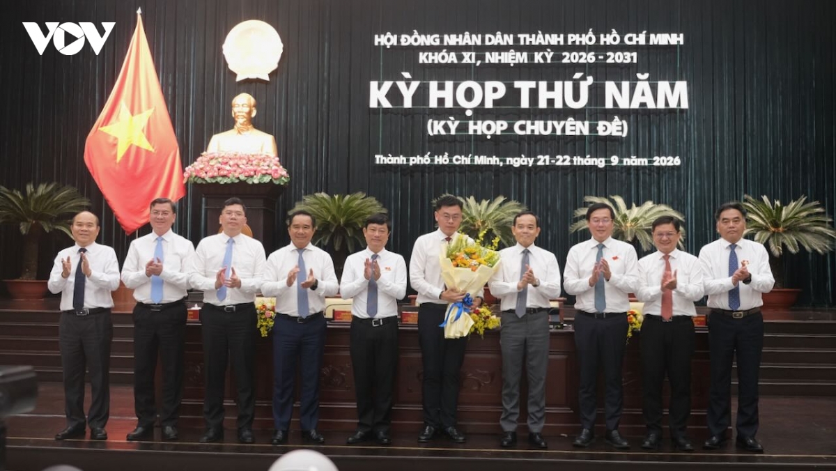 Ong truong minh huy vu lam pho chu tich ubnd tp.hcm hinh anh 2
