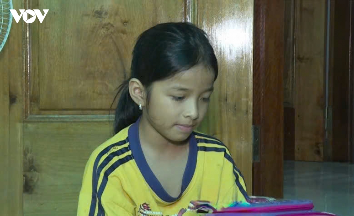 truong noi tru lien cap vung bien nghe an chay dua hoan thien truoc nam hoc moi hinh anh 1