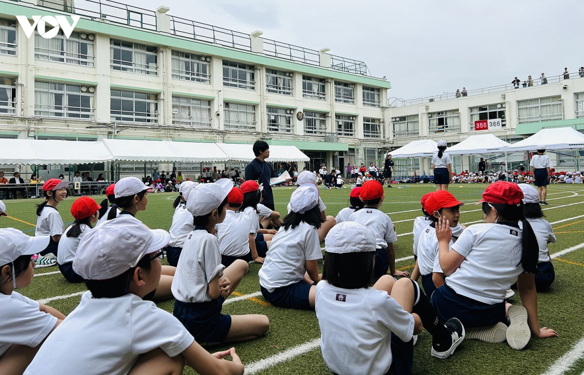 Các trường học công lập tại Nhật Bản đang đối mặt với tình trạng thiếu giáo viên. 