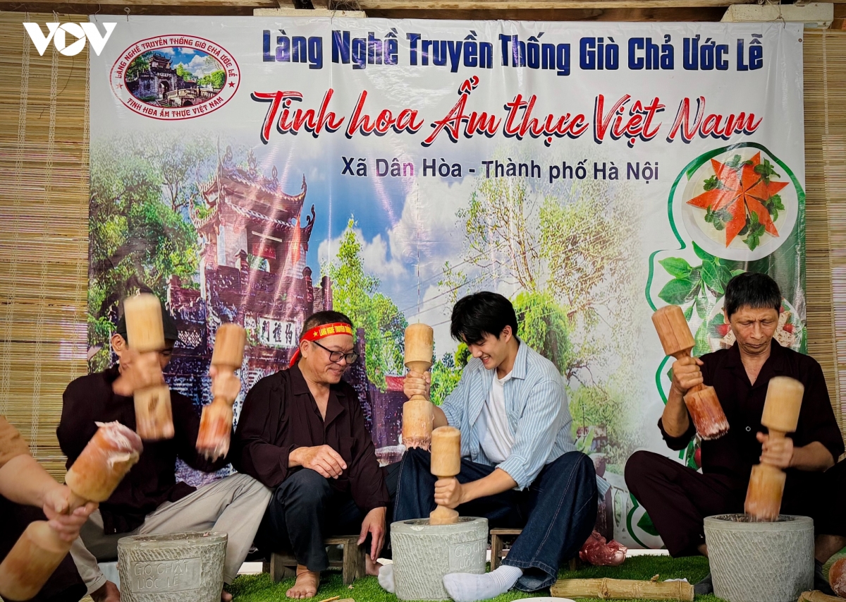 gin giu net dep truyen thong tai lang nghe lam gio cha Uoc le hinh anh 7