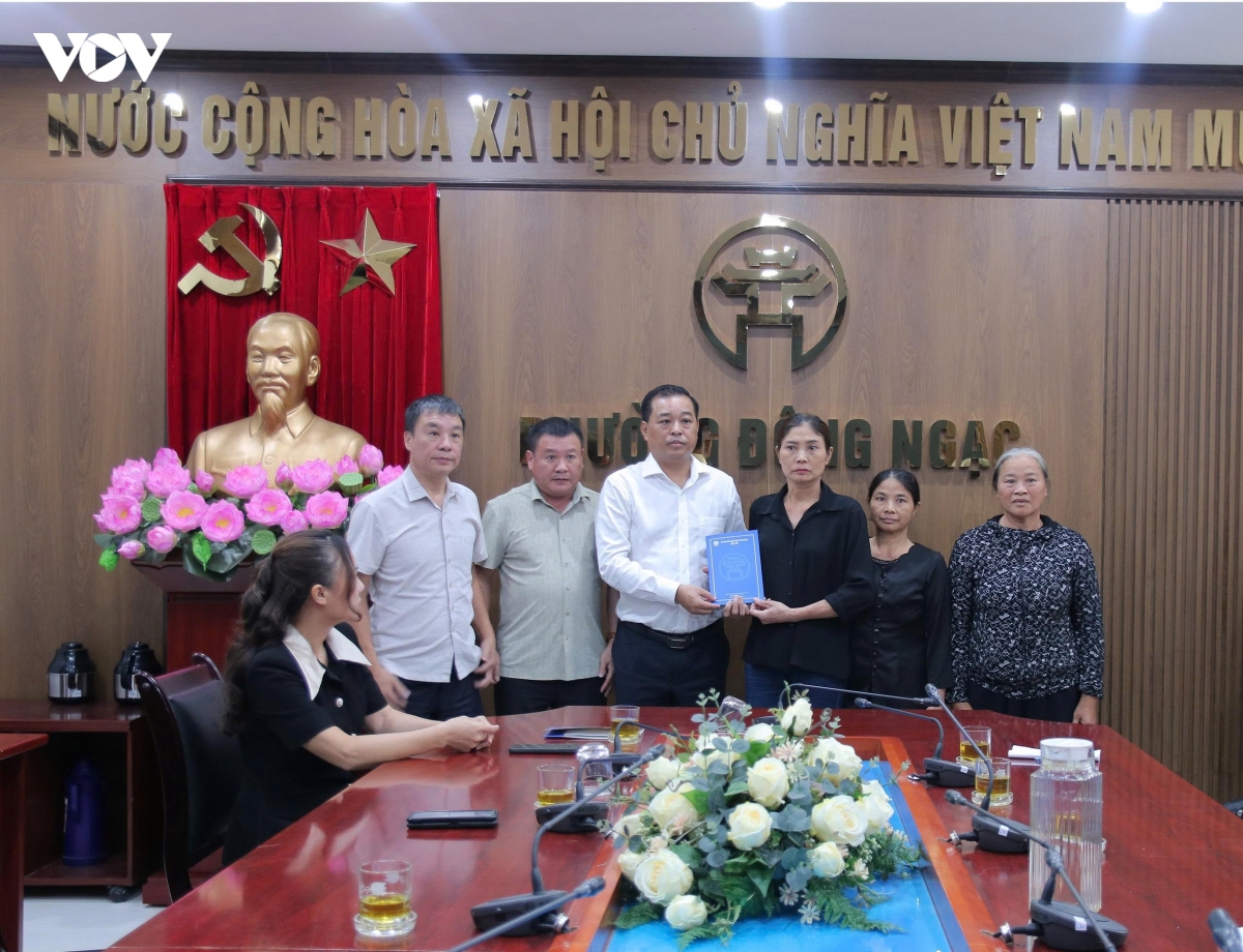 Hà Nội hỗ trợ 32,5 triệu đồng gia đình nam sinh ngã xuống cống tử vong