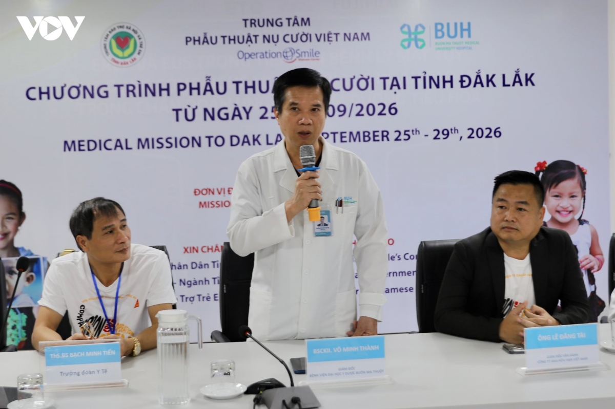 hang tram tre di tat o Dak lak duoc phau thuat mien phi hinh anh 1
