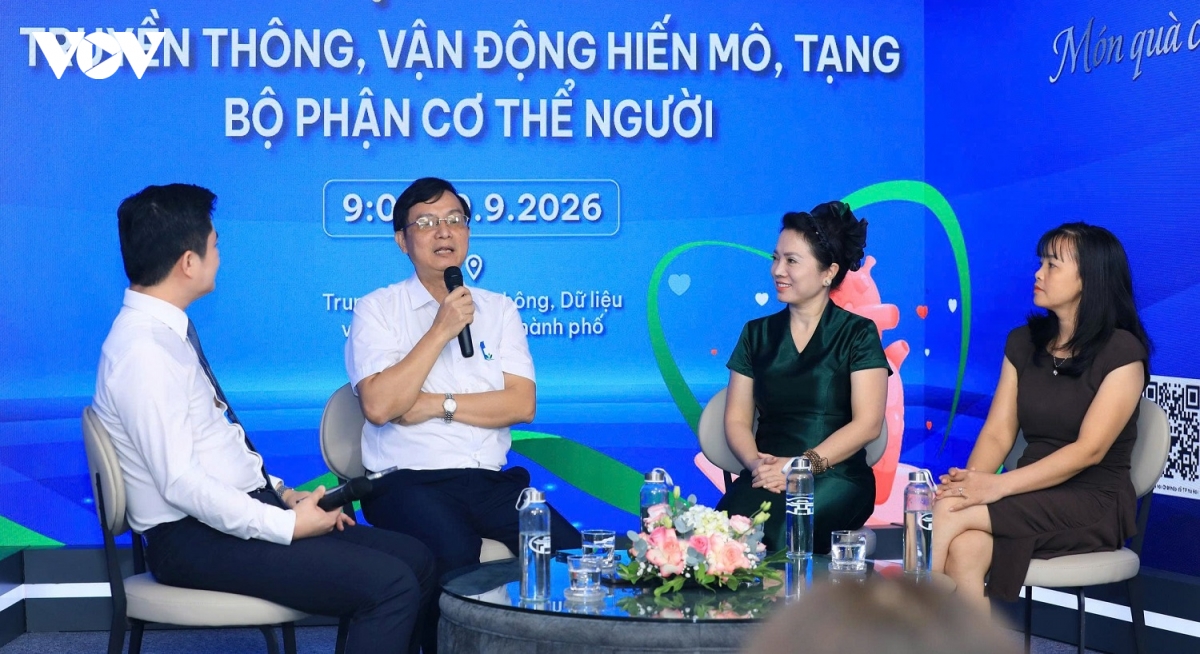 ha noi tang cuong van dong hien tang, lan toa nghia cu nhan ai hinh anh 2