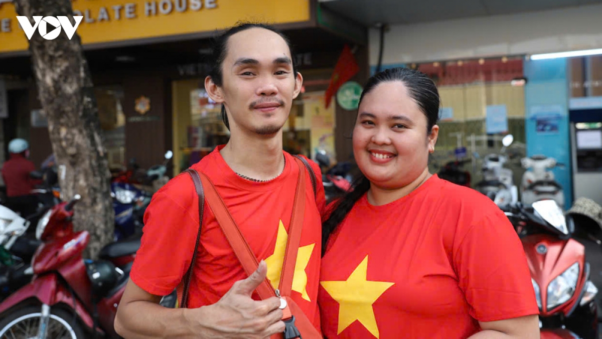 khong khi tap nap, dong vui ngay tet Doc lap o tp.hcm hinh anh 6