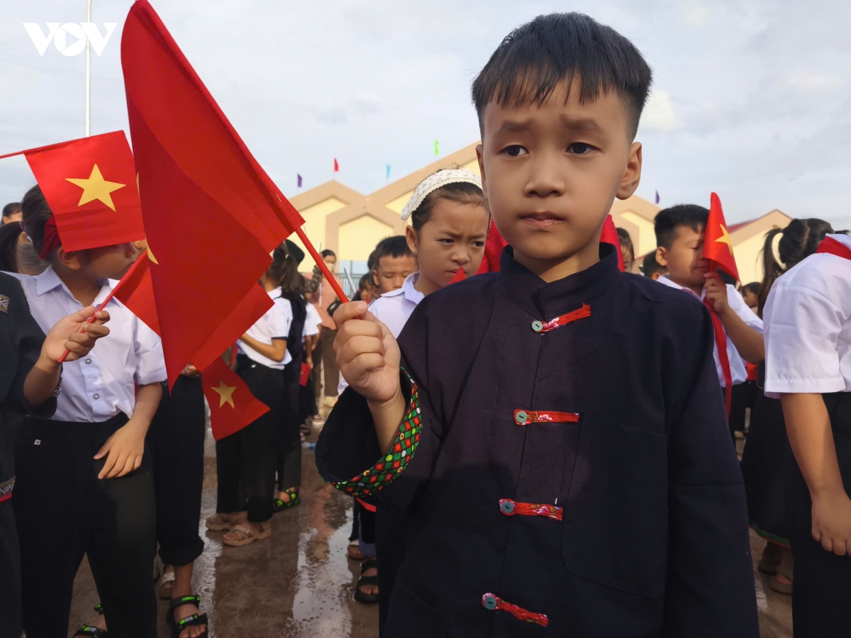 hoc sinh ca nuoc han hoan trong le khai giang nam hoc moi 2026-2027 hinh anh 189