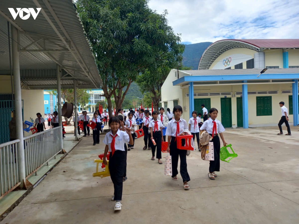 khanh hoa quyet liet siet an toan thuc pham trong truong hoc hinh anh 2