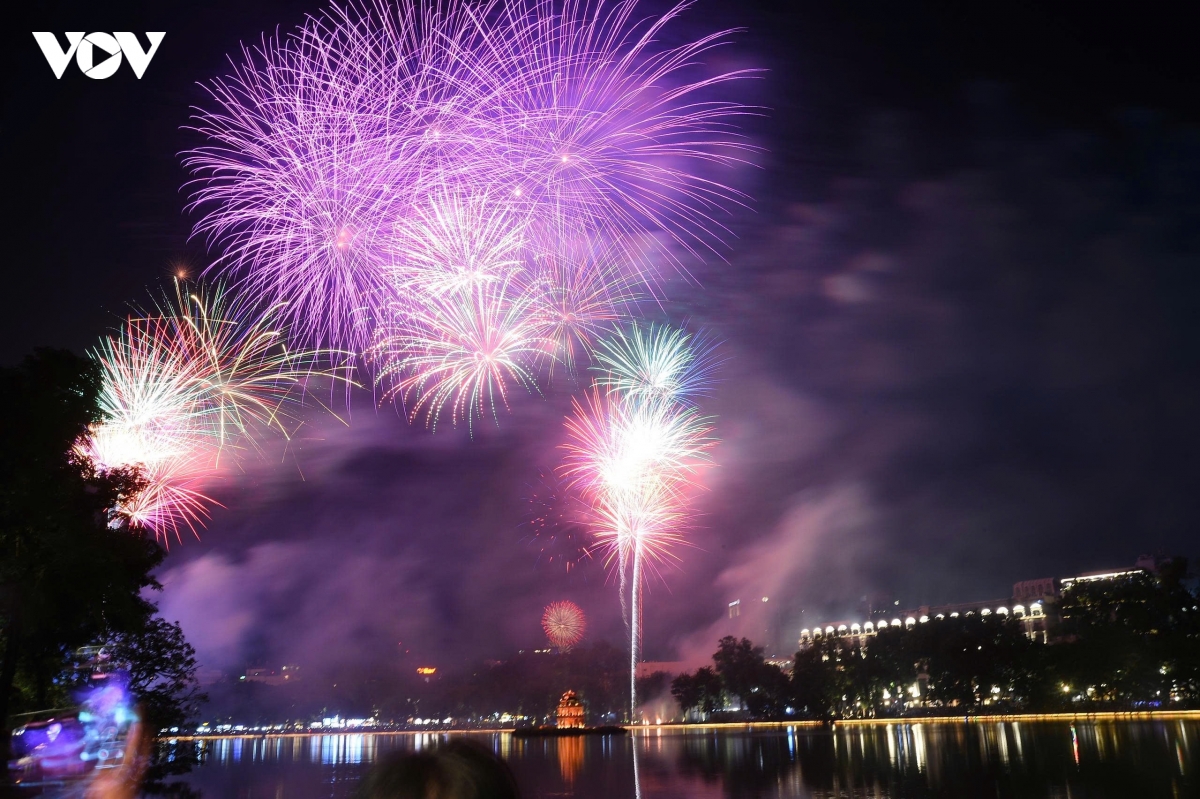 ha noi ruc ro phao hoa mung quoc khanh hinh anh 5