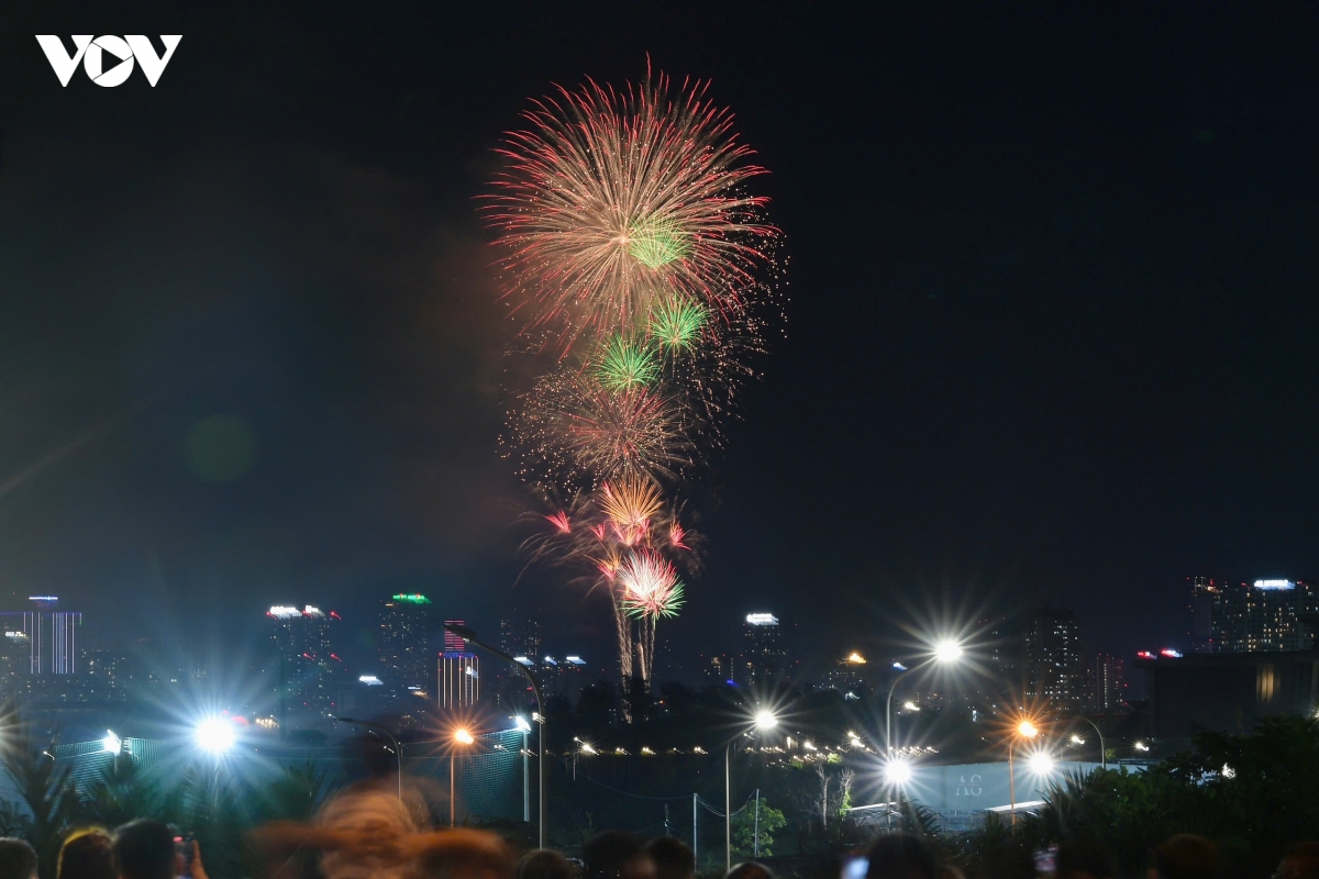 ha noi ruc ro phao hoa mung quoc khanh hinh anh 16