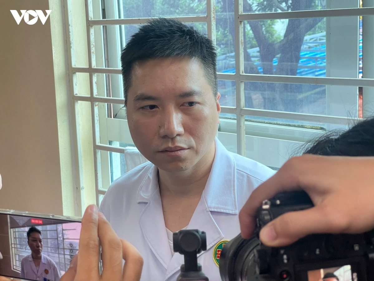 vu chay o tay ho, ha noi chong nghi ngo doc khi co, vo bi tran khi mang phoi hinh anh 1