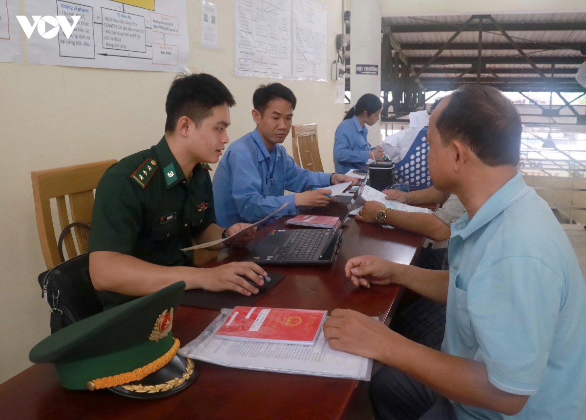 khanh hoa siet chat quan ly, ngan nguy co vi pham iuu hinh anh 1